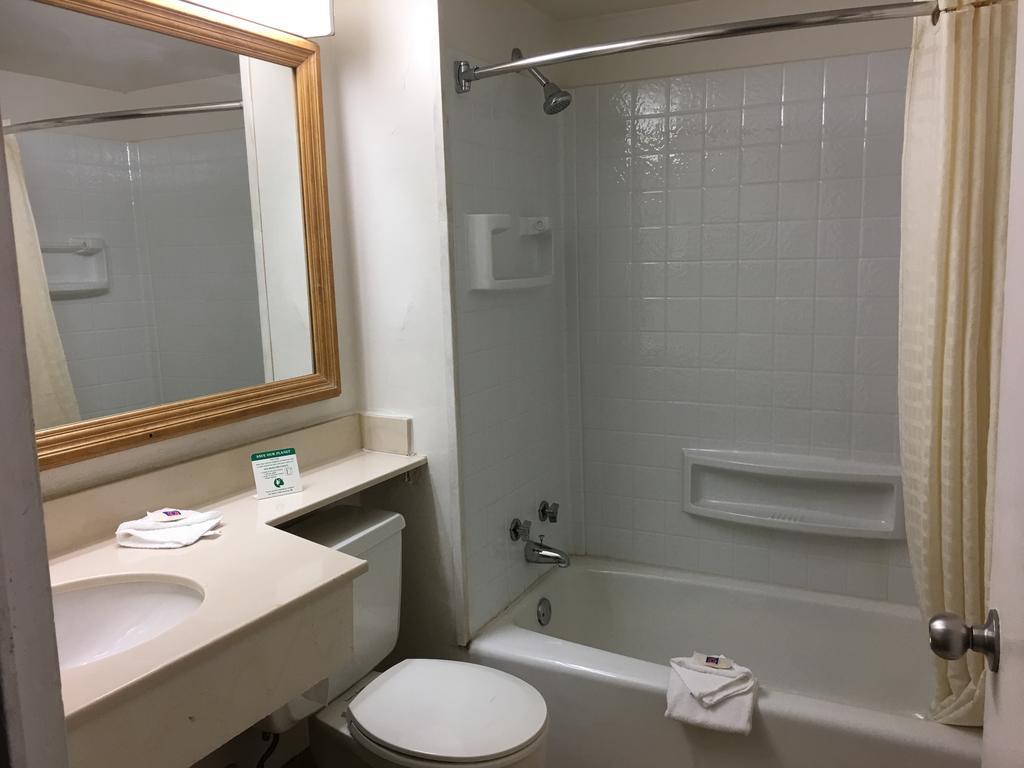 Comfort Inn & Suites Pittsburgh Gibsonia Bagian luar foto